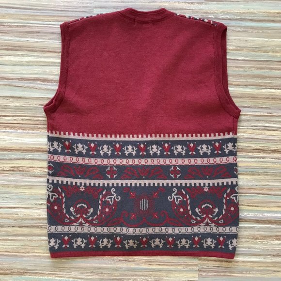 Camela Knit Sweater Vest Button Front 100% Wool Red & Grey Damask Pattern - Picture 6 of 6